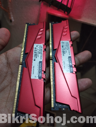 Team Vulcan Z 8 Gb 3200 MHz Desktop Ram